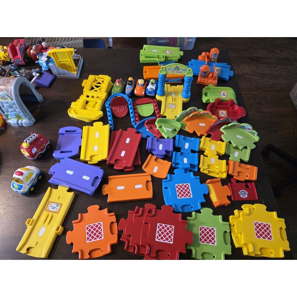 VTech Go! Go! Smart Wheels Track Pieces and Interactive Vehicles Lot